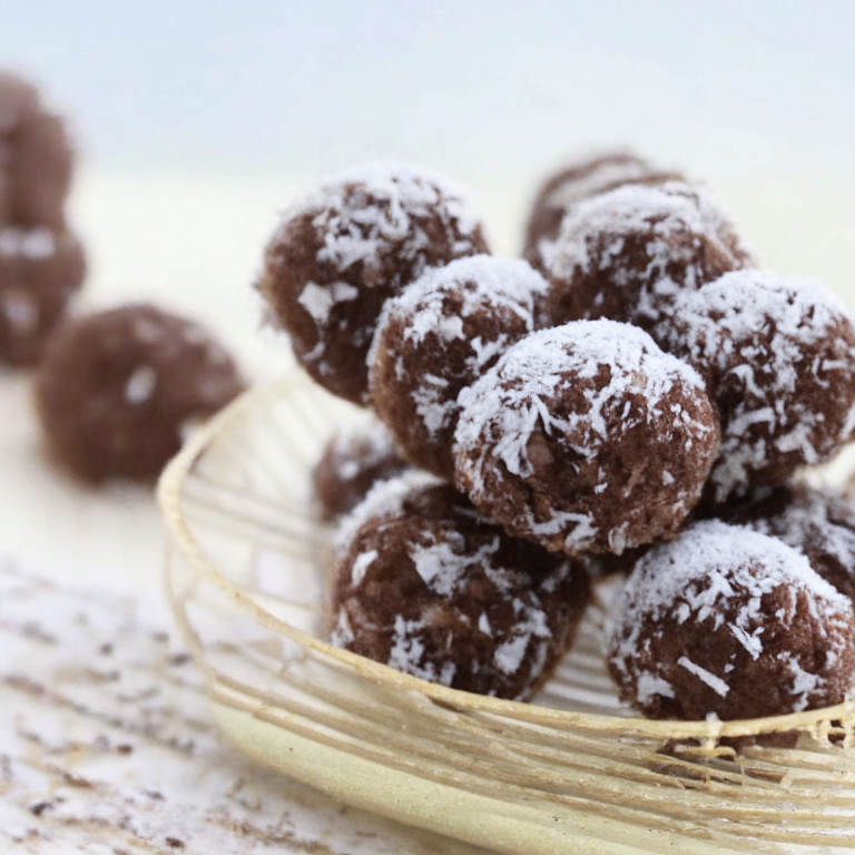 Coconut Date Energy Balls