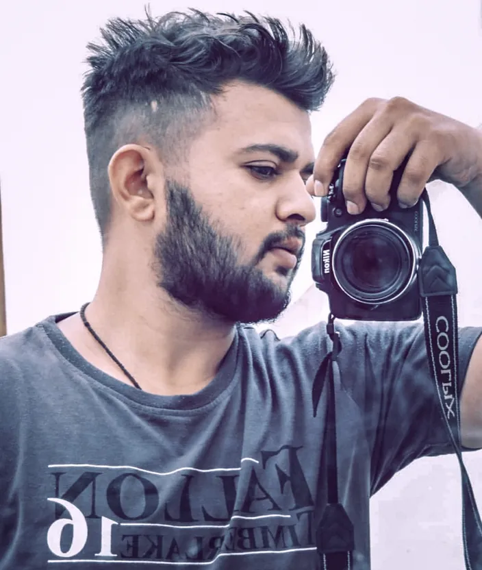 hair, shoulder, photographer, beard, reflex camera, eyewear, digital camera, jaw, flash photography, camera lens