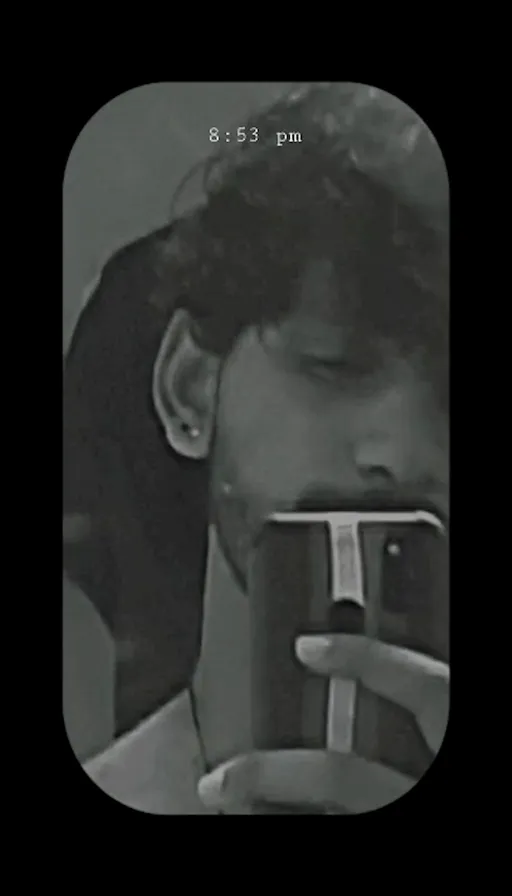 jaw, gadget, communication device, audio equipment, hearing, font, eyewear, mirror, mobile phone, microphone