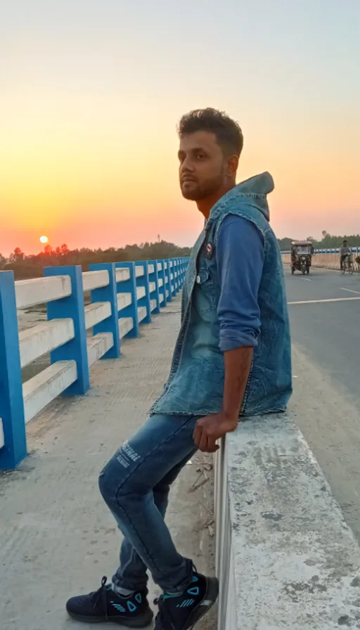 clothing, jeans, sky, leg, flash photography, standing, happy, travel, fence, denim